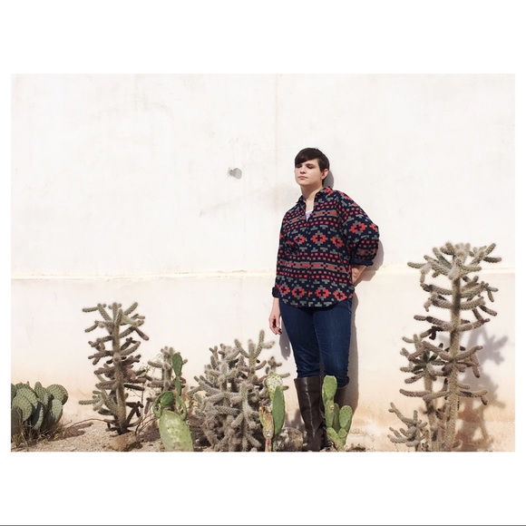 Welcome to my Closet! - Picture 1 of 5